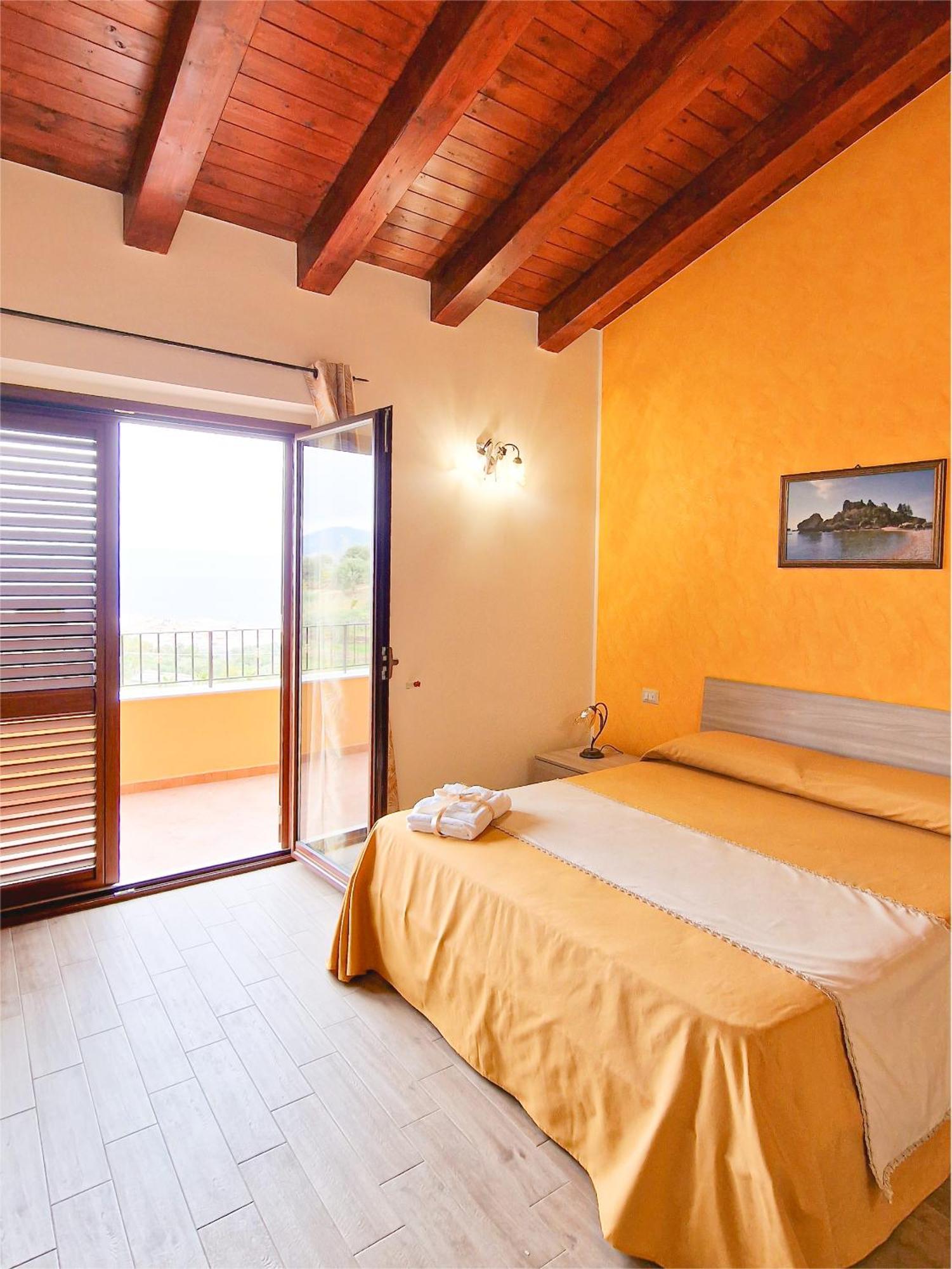 Agriturismo Bella Vista - Da Carmelo Santa Teresa Di Riva Bilik gambar